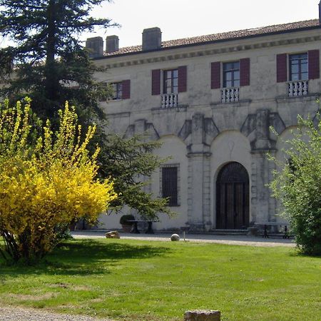 Agriturismo Corte Virgiliana Virgilio Ngoại thất bức ảnh